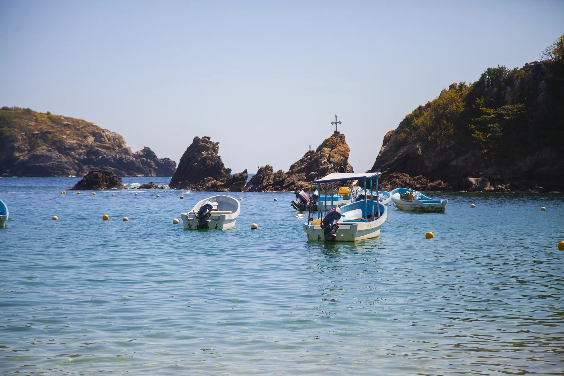 Puerto Ángel, a quiet bay ideal for relaxing