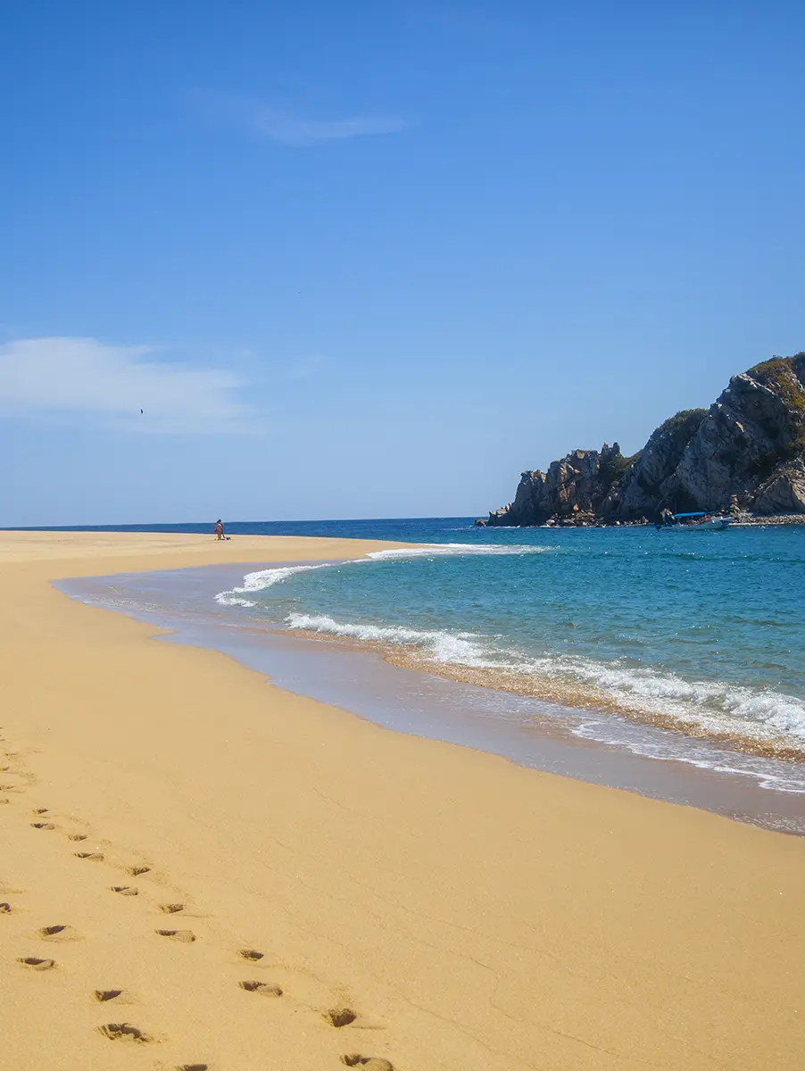 Local food and culture in the bays of Huatulco